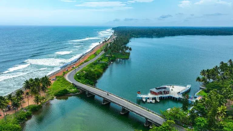 Kappil Beach & Kappil Lake