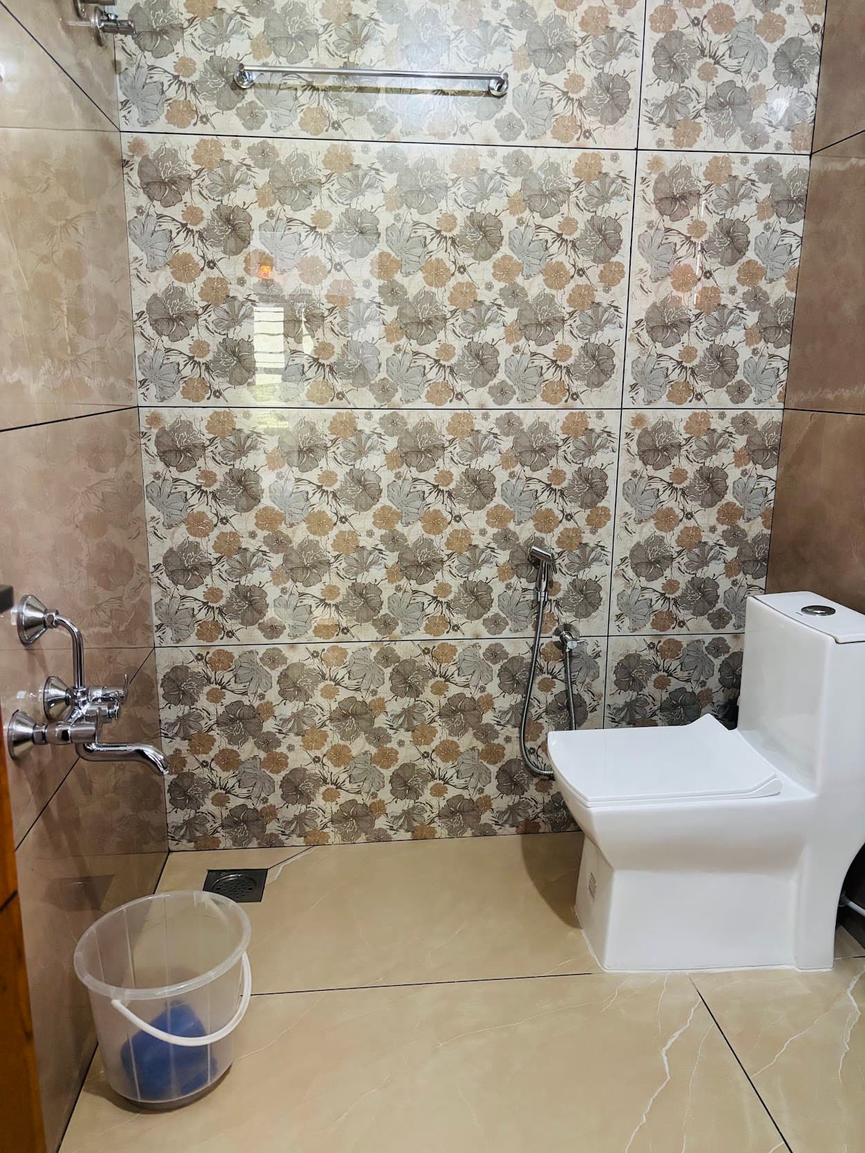 Property Detail Photo 9